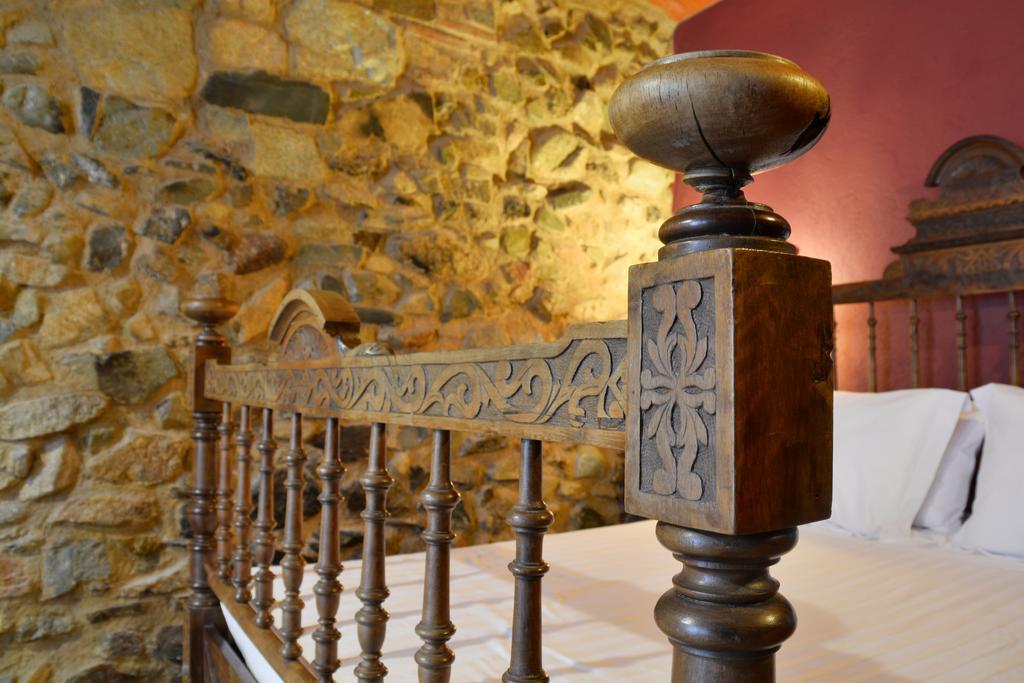 Hotel Les Velles Escoles Les Irles Zewnętrze zdjęcie